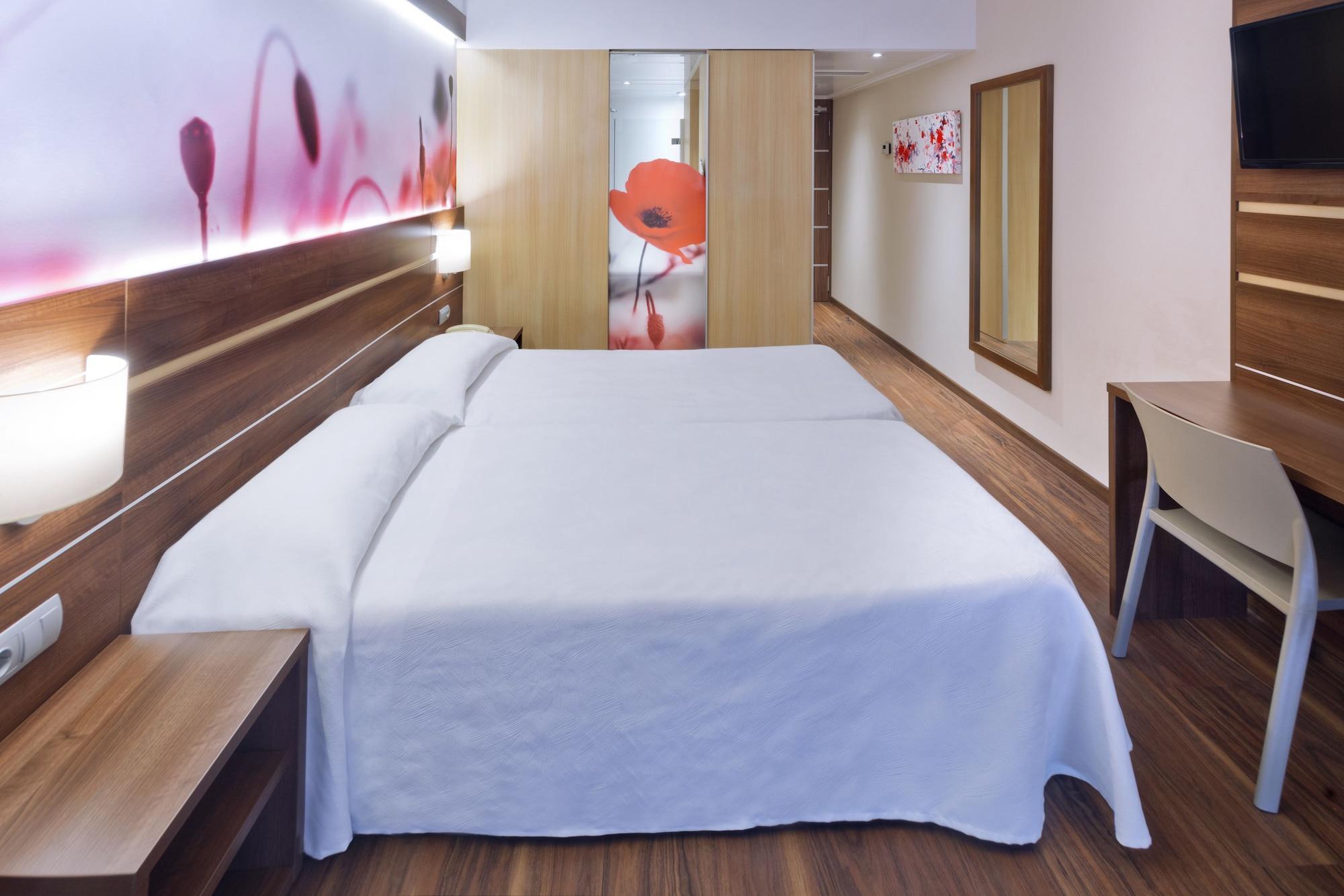 Kaktus Hotel Volga - Adults Recommended Calella Eksteriør billede